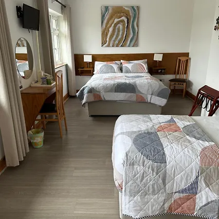 Carranross House 3*